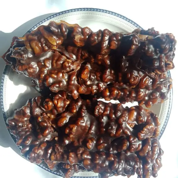 Walnut Kilao also called hunza chocolate